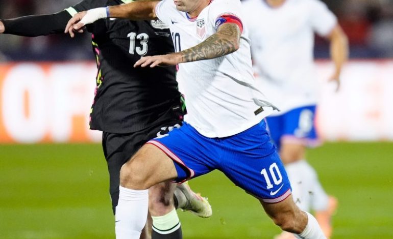  USMNT has comeback win vs. Australia in friendly; Pulisic injured