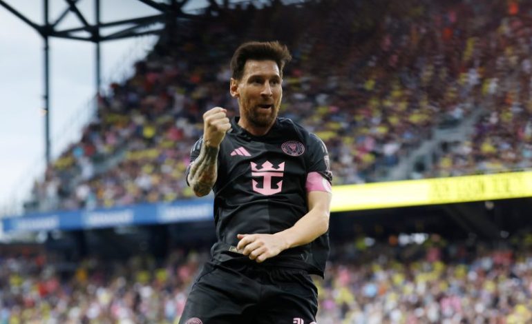  Messi wins Golden Boot, makes MVP case with hat trick