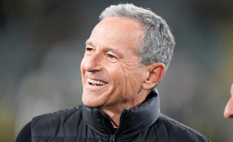  Disney CEO able to stay mum about YouTube TV dispute on ‘ManningCast’