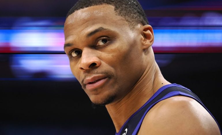  Westbrook passes Magic on all-time assist list in Kings win