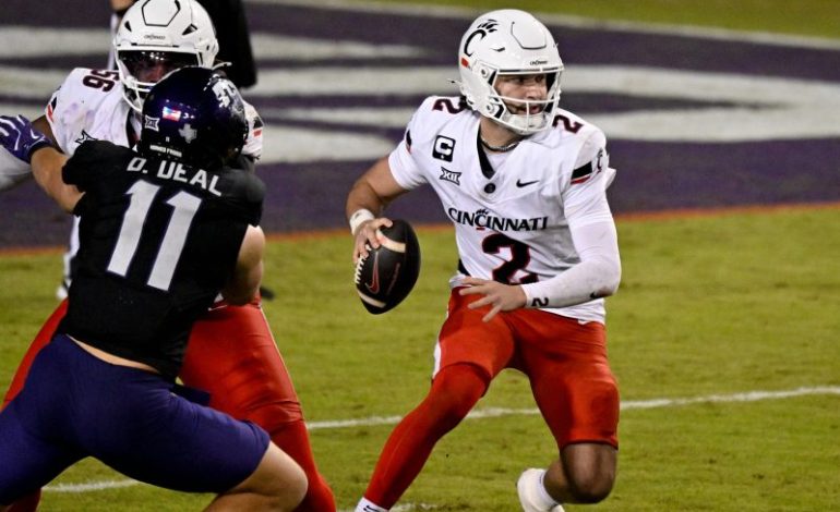  10 elite college football teams needing QBs in transfer portal